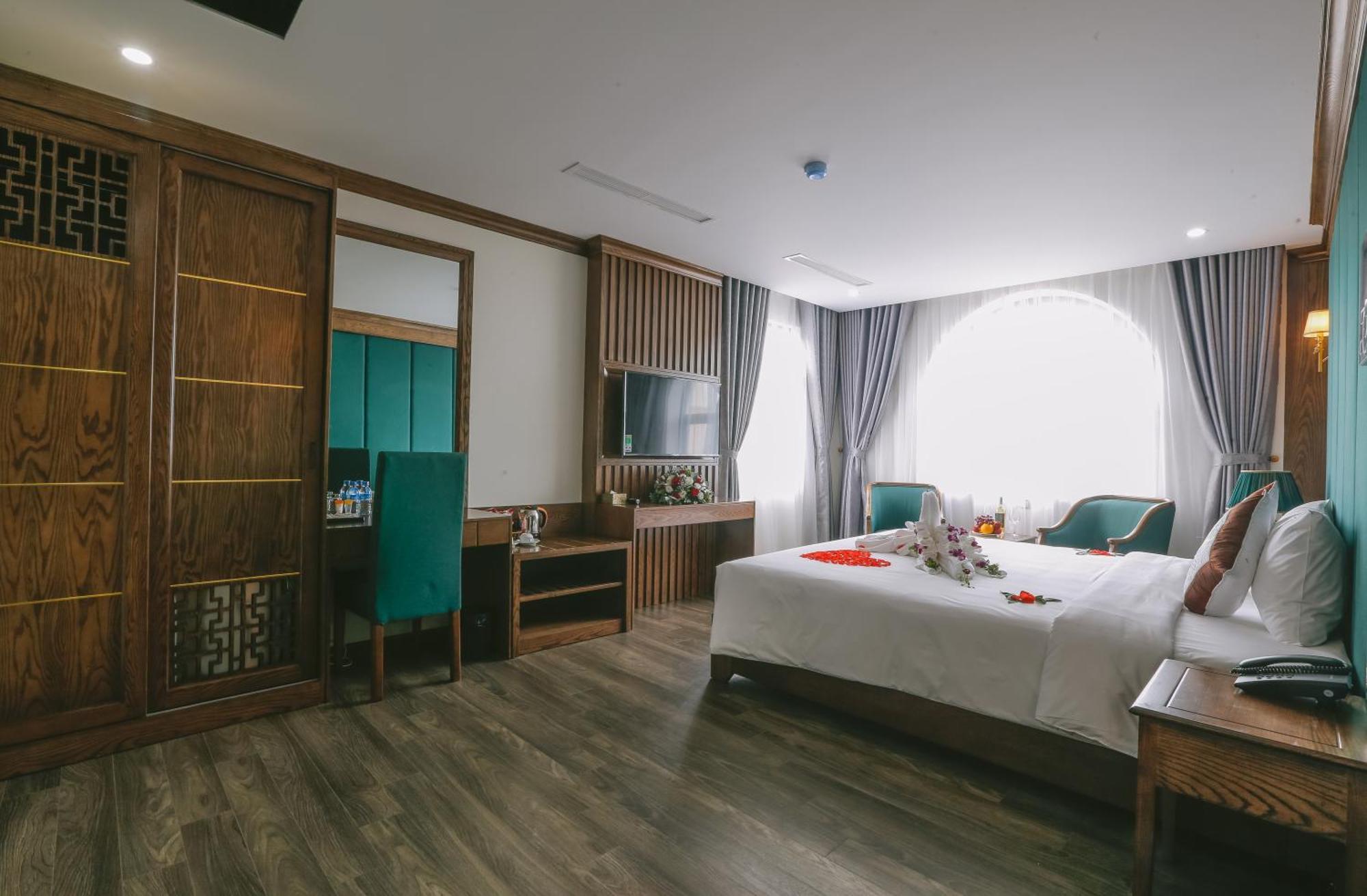 Prosperity Boutique Halong Hotel & Restaurent Ha Long Exterior foto